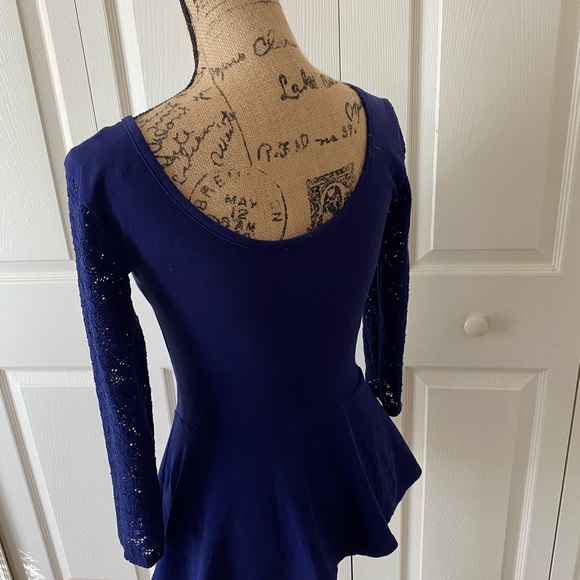 Express long sleeve peplum top - Picture 4 of 4